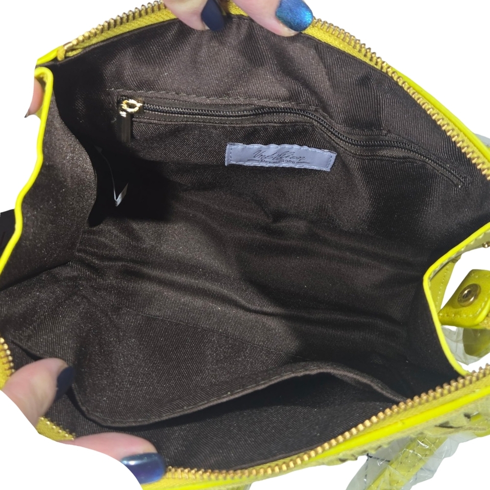 Un Billion Vibrant Fringe Crossbody Bag - Picture 3 of 7